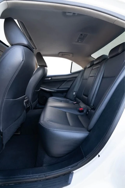 2015 Lexus IS 3rd Gen - Image 19 of 19