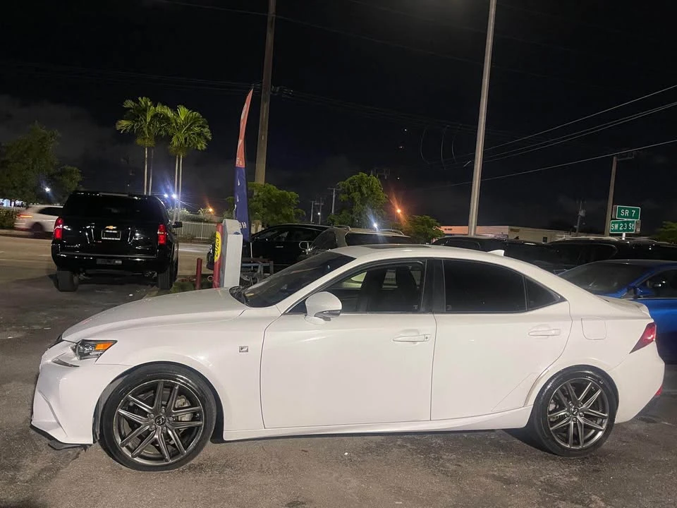 2015 Lexus IS 3rd Gen - Image 12 of 19