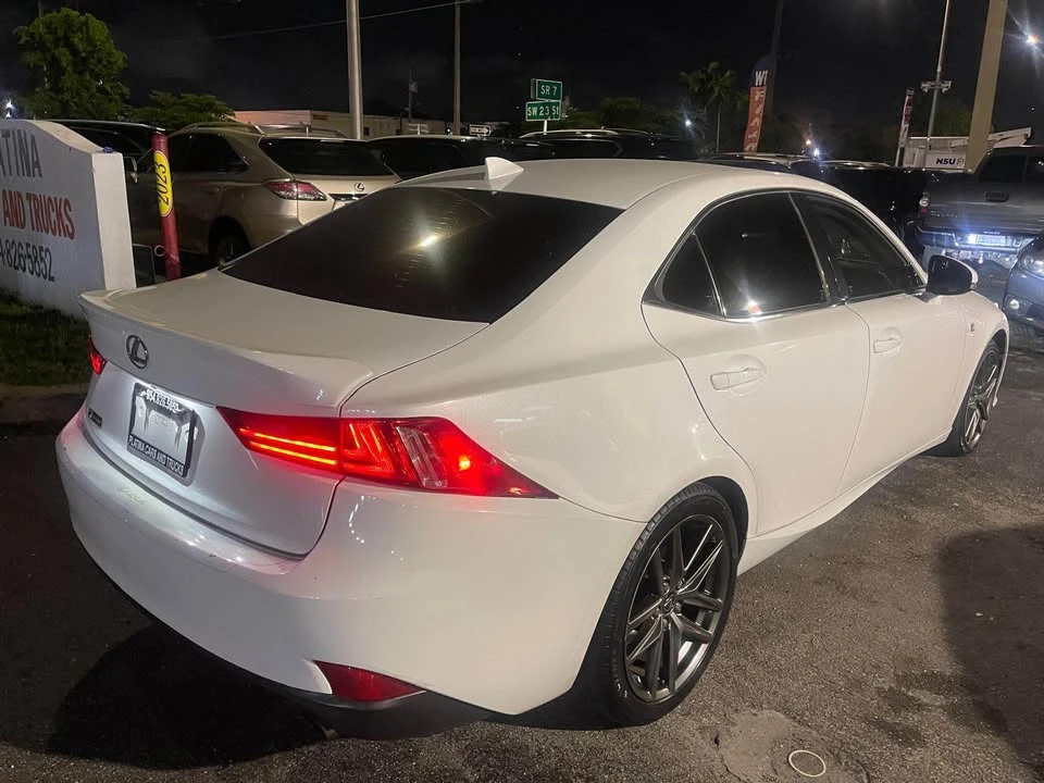 2015 Lexus IS 3rd Gen - Image 15 of 19