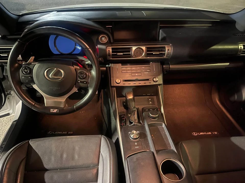 2015 Lexus IS 3rd Gen - Image 11 of 19