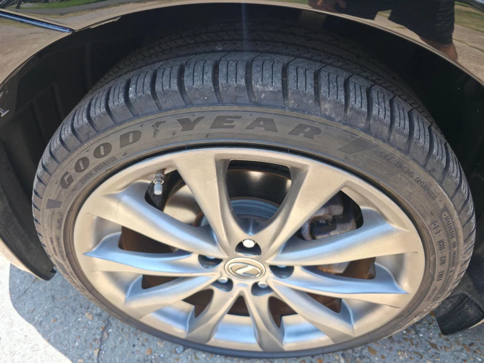 2015 Lexus IS 3rd Gen - Image 31 of 31