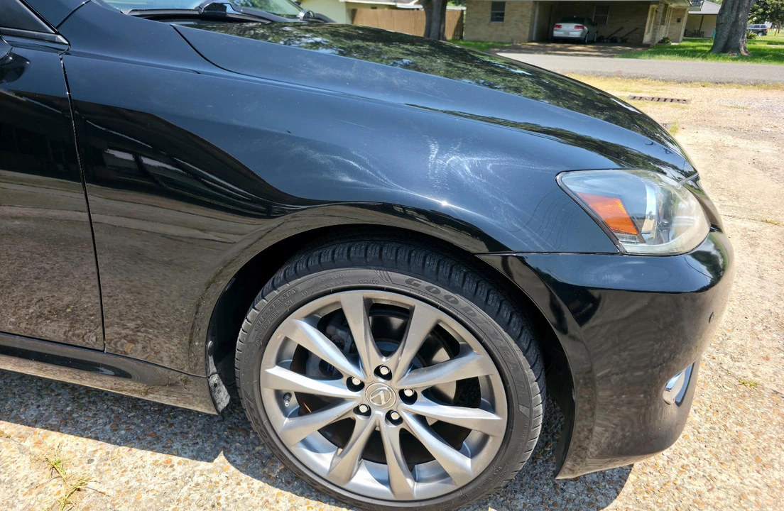 2015 Lexus IS 3rd Gen - Image 29 of 31
