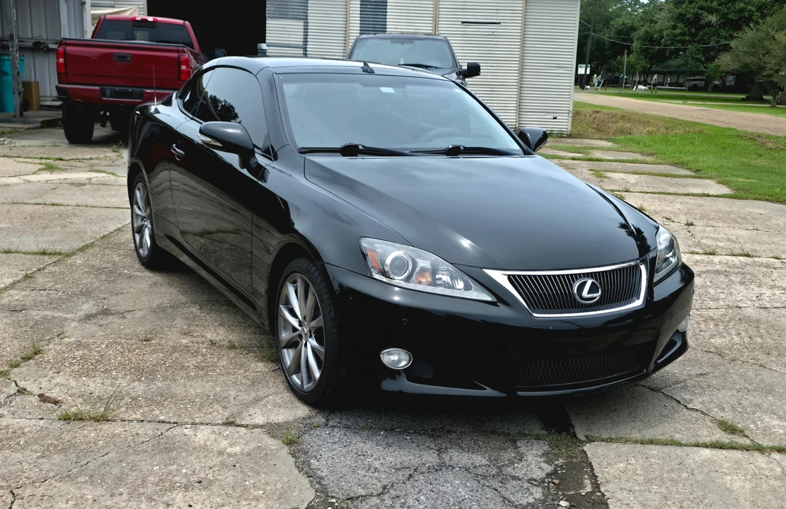 2015 Lexus IS 3rd Gen - Image 18 of 31