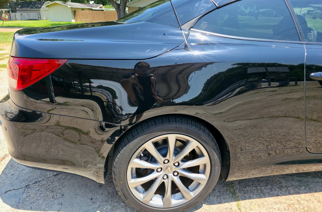 2015 Lexus IS 3rd Gen - Image 27 of 31