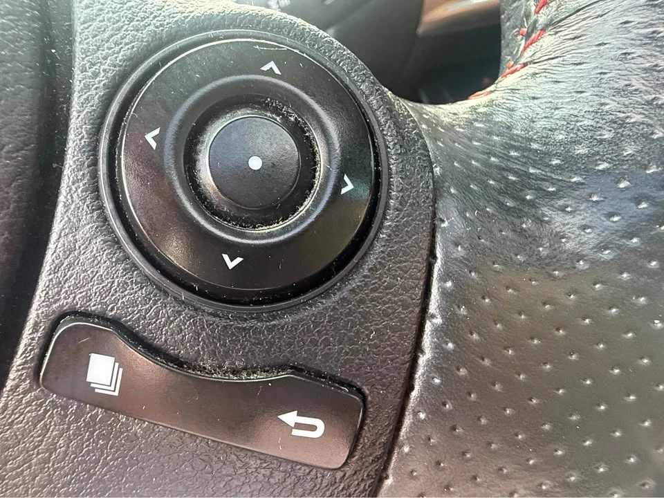 2015 Lexus IS 3rd Gen - Image 17 of 18
