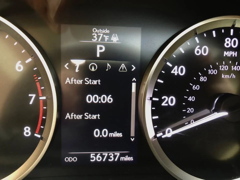 2015 Lexus IS 3rd Gen - Image 15 of 20