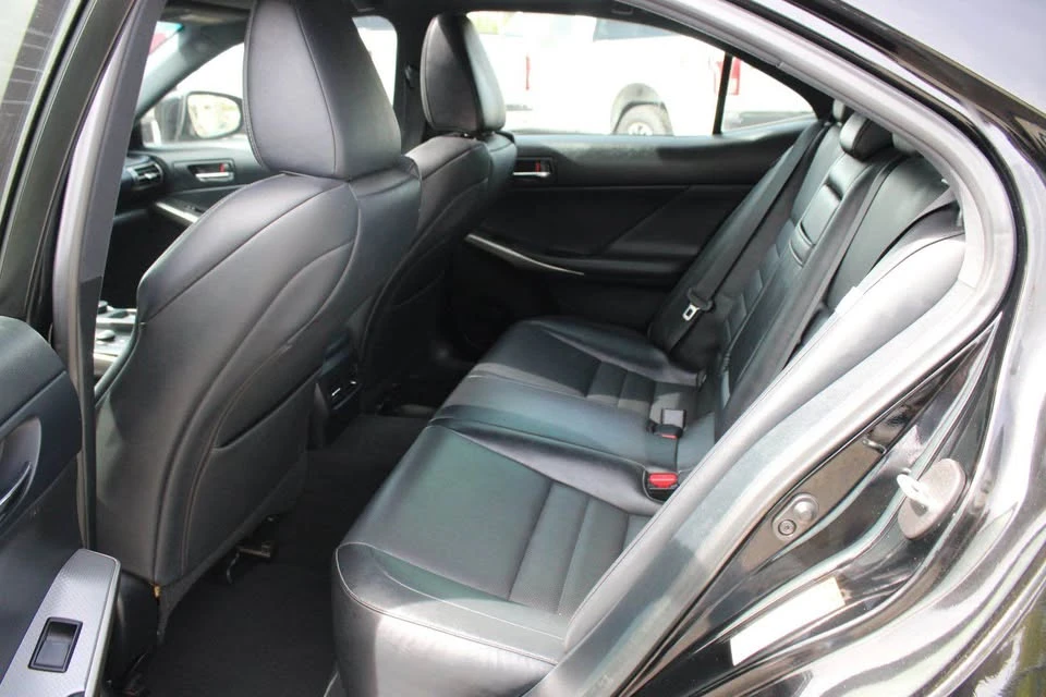 2015 Lexus IS 3rd Gen - Image 9 of 13
