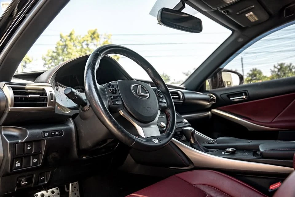 2015 Lexus IS 3rd Gen - Image 6 of 20
