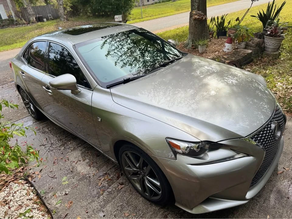 2015 Lexus IS 3rd Gen - Image 4 of 9