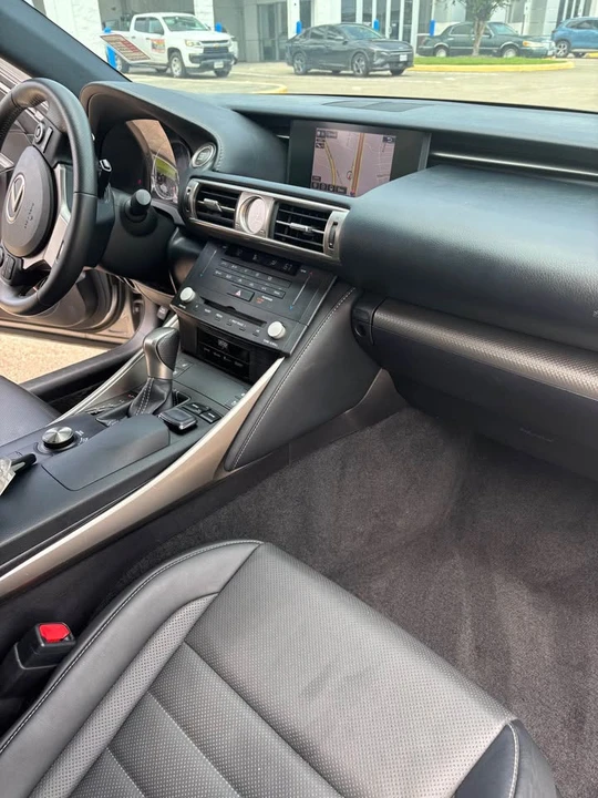 2015 Lexus IS 3rd Gen - Image 6 of 7