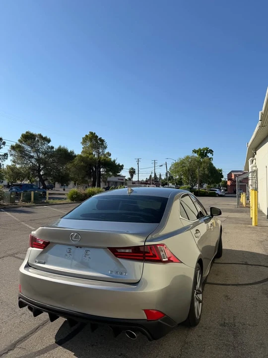 2015 Lexus IS 3rd Gen - Image 6 of 20