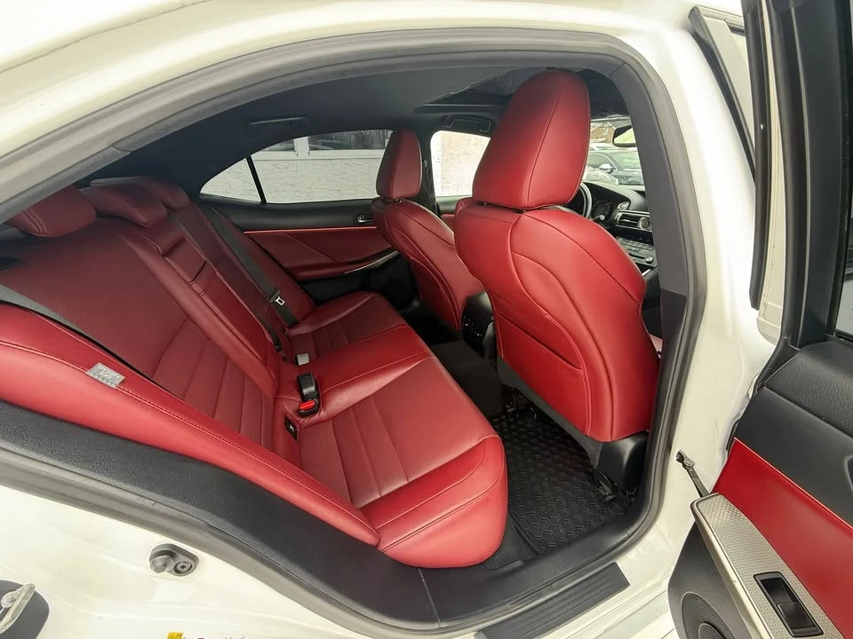 2015 Lexus IS 3rd Gen - Image 18 of 20