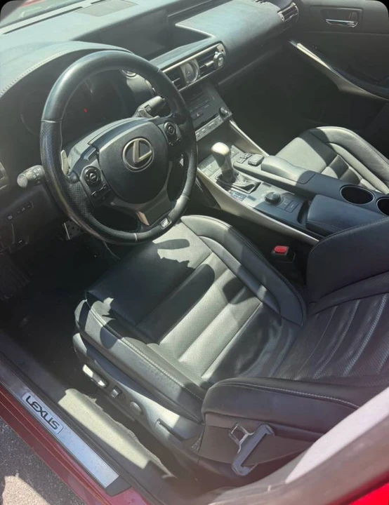 2015 Lexus IS 3rd Gen - Image 11 of 14