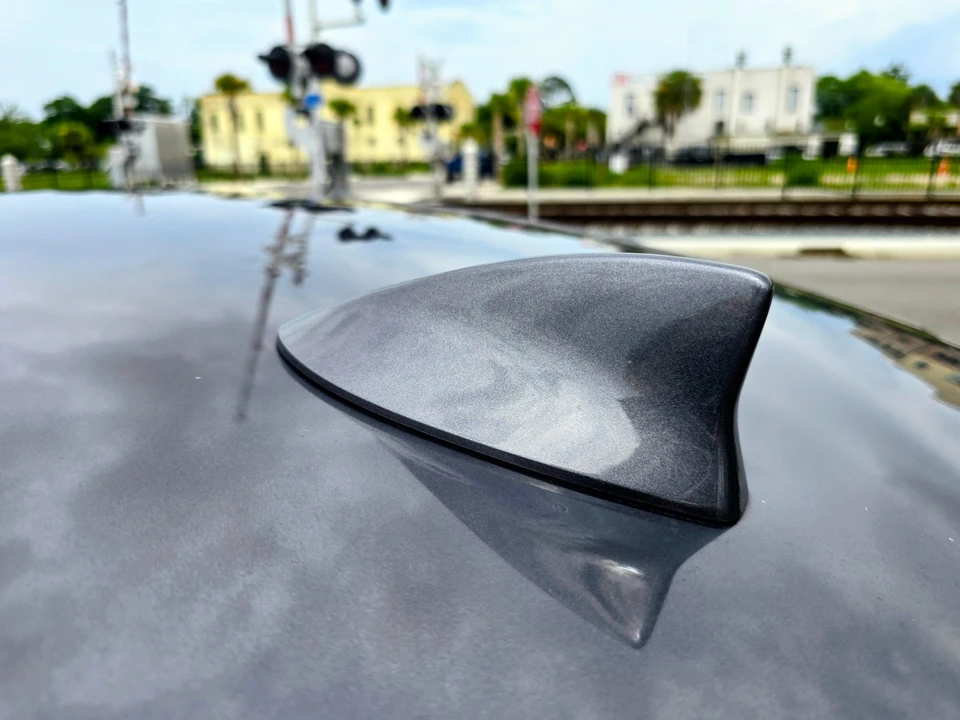 2015 Lexus IS 3rd Gen - Image 19 of 31