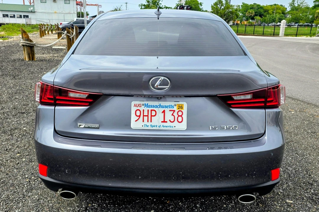2015 Lexus IS 3rd Gen - Image 5 of 31