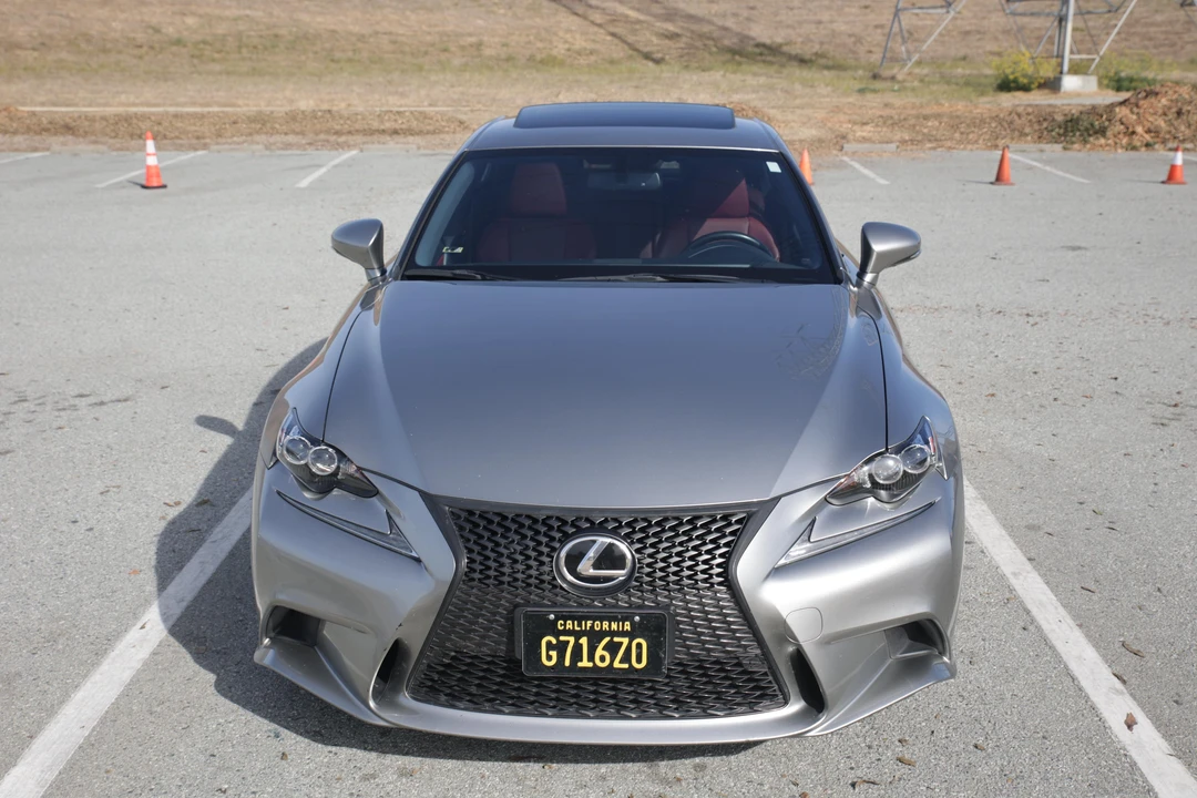 2015 Lexus IS 3rd Gen - Image 6 of 31