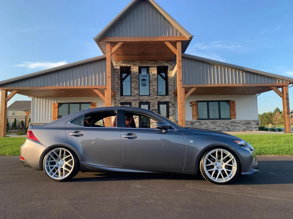 2015 Lexus IS 3rd Gen - Image 8 of 31