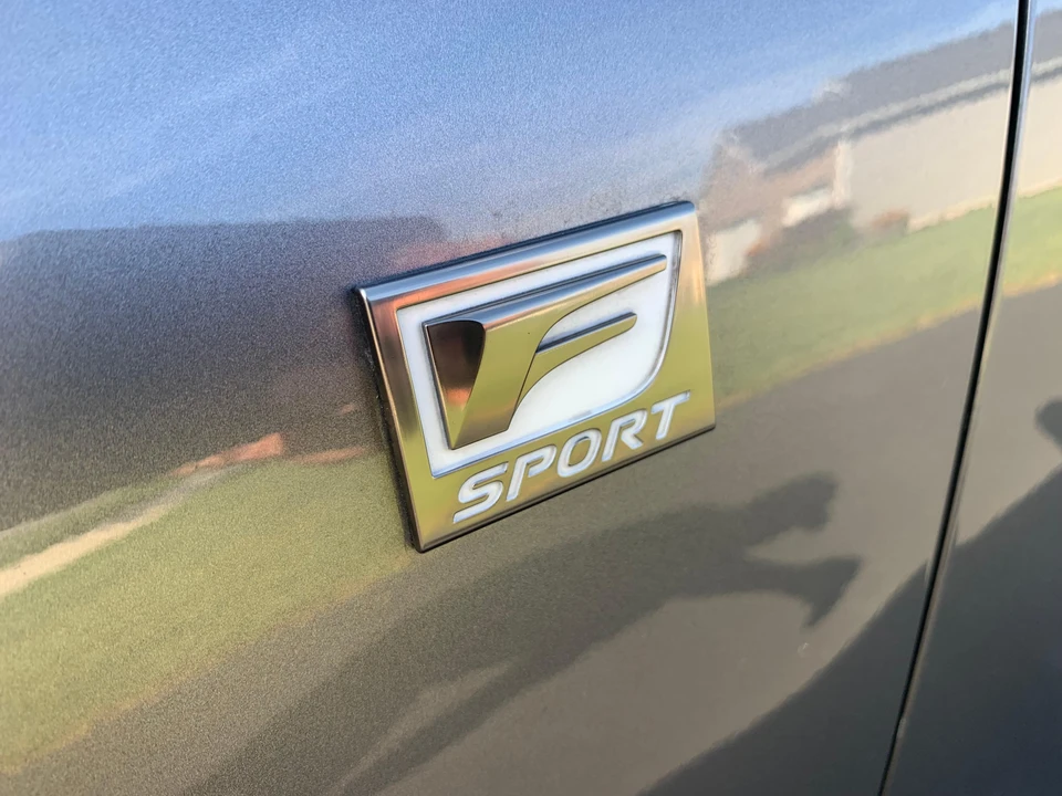 2015 Lexus IS 3rd Gen - Image 21 of 31