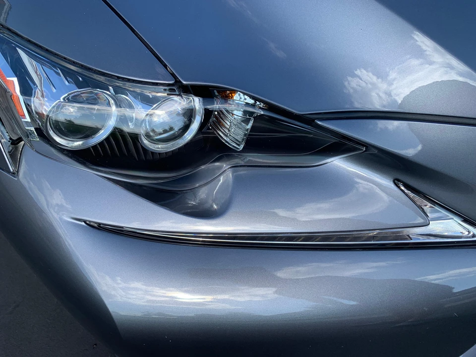 2015 Lexus IS 3rd Gen - Image 15 of 31