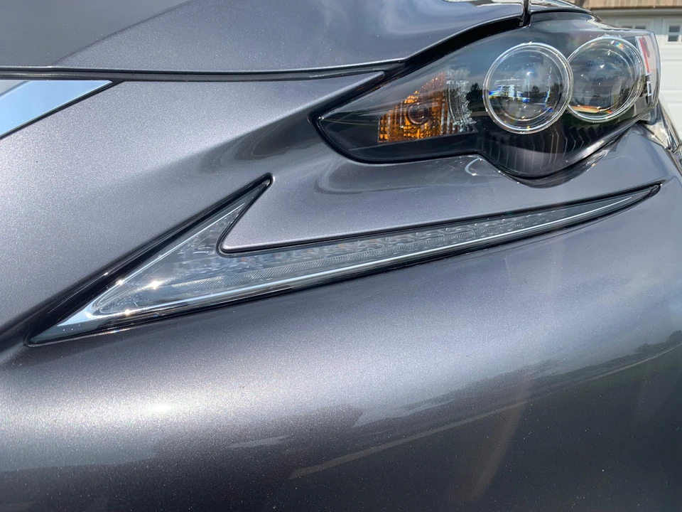 2015 Lexus IS 3rd Gen - Image 19 of 31