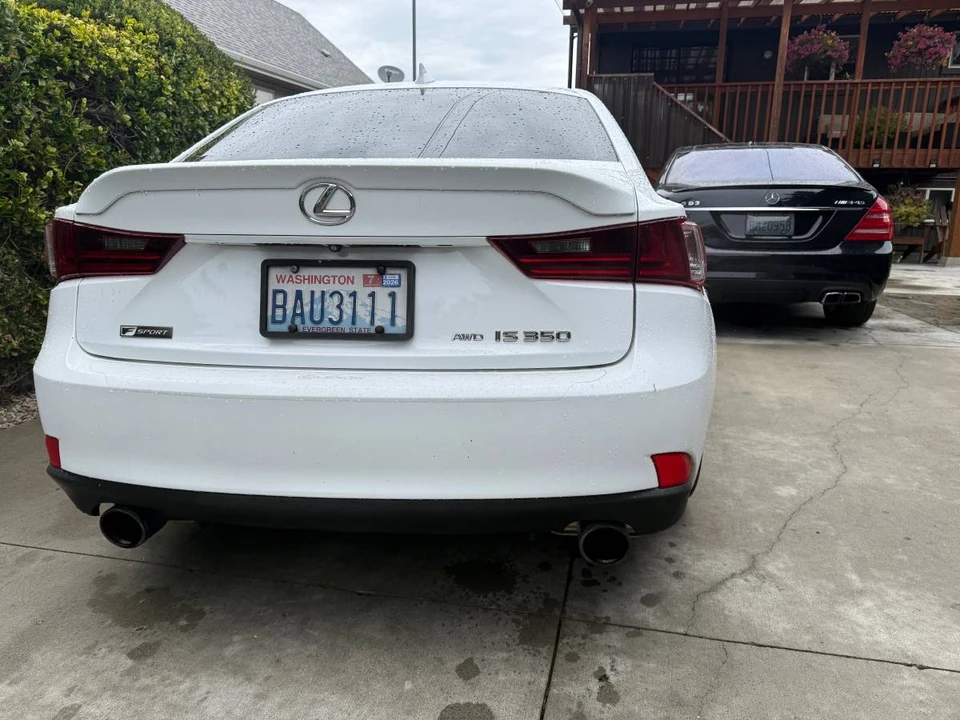 2015 Lexus IS 3rd Gen - Image 9 of 9