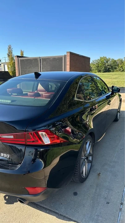 2015 Lexus IS 3rd Gen - Image 6 of 9