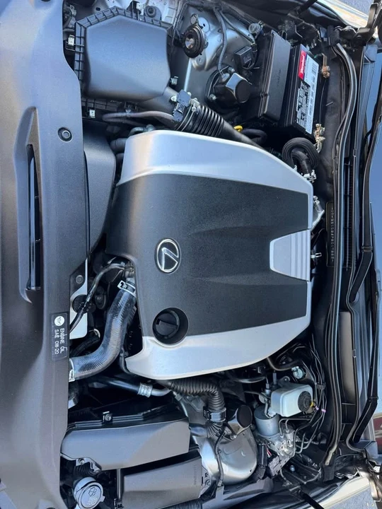 2015 Lexus IS 3rd Gen - Image 9 of 18