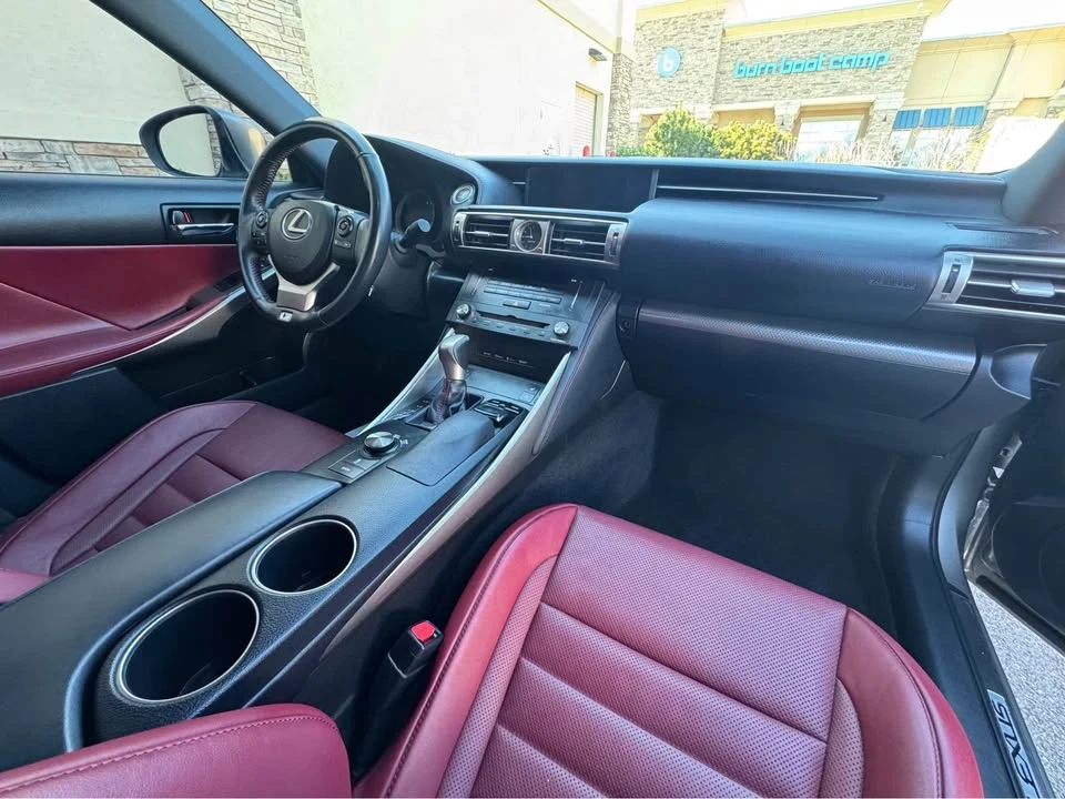 2015 Lexus IS 3rd Gen - Image 15 of 18