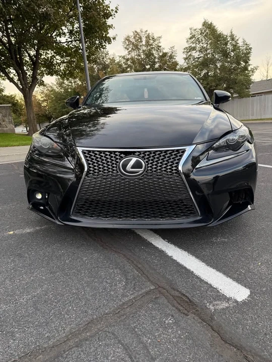2015 Lexus IS 3rd Gen - Image 7 of 9