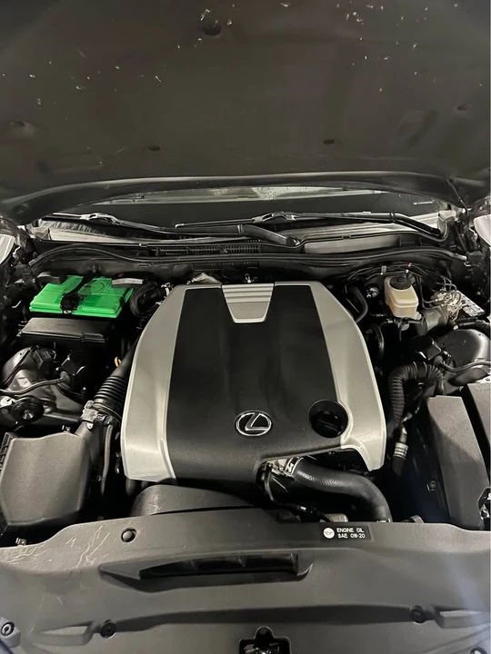 2015 Lexus IS 3rd Gen - Image 19 of 20
