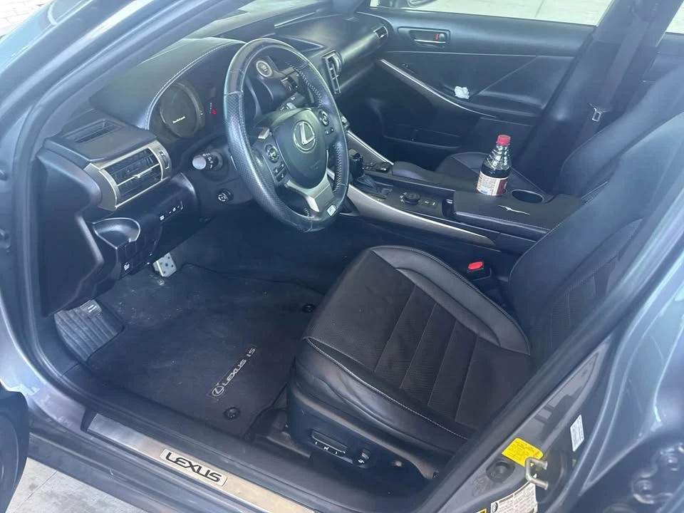 2015 Lexus IS 3rd Gen - Image 15 of 18