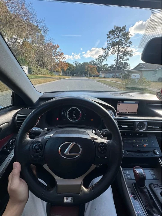 2015 Lexus IS 3rd Gen - Image 4 of 9