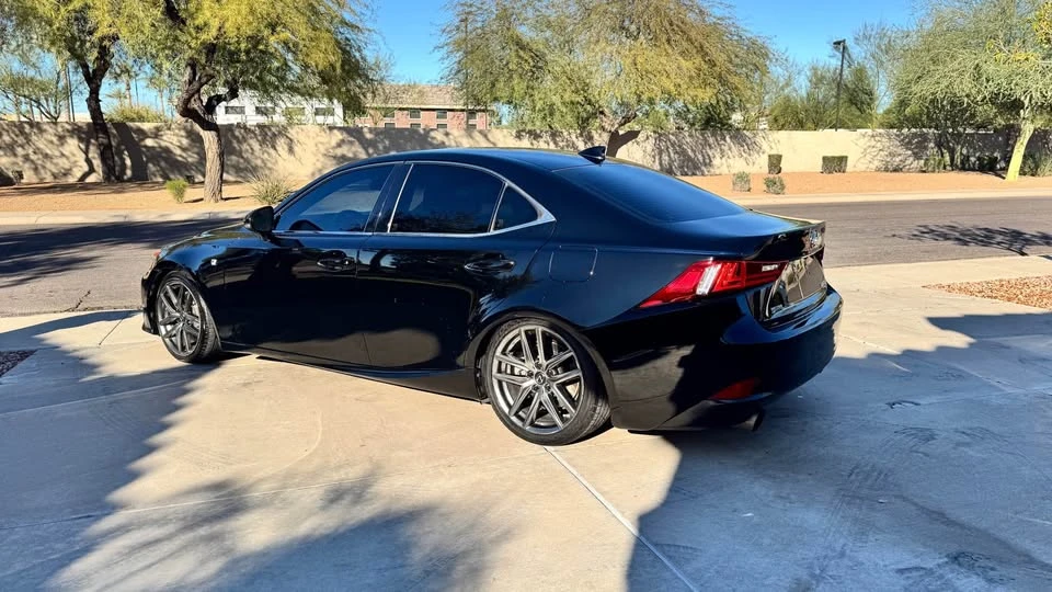 2015 Lexus IS 3rd Gen - Image 5 of 12