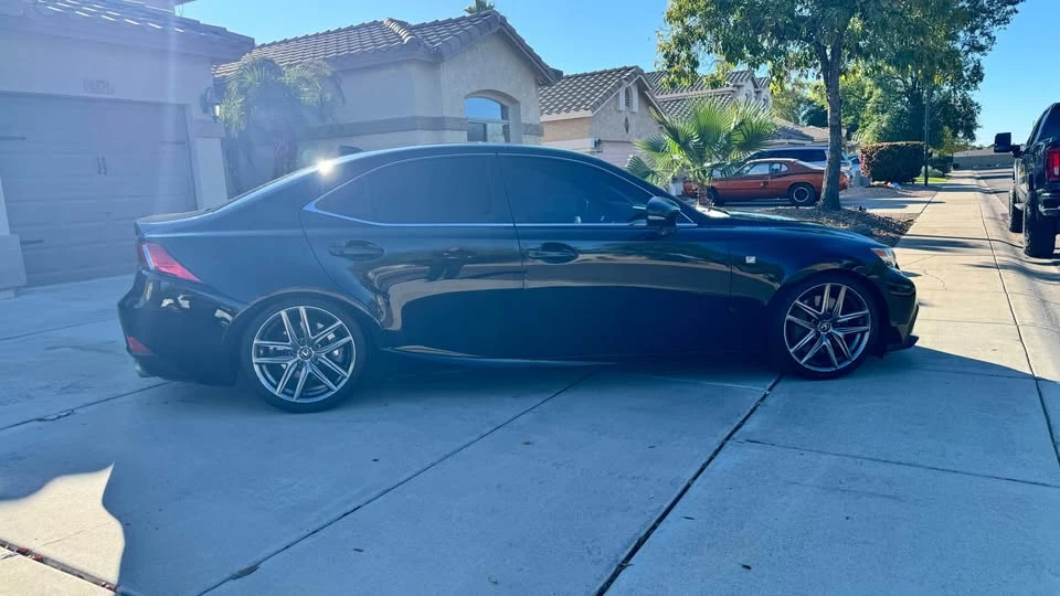 2015 Lexus IS 3rd Gen - Image 4 of 12