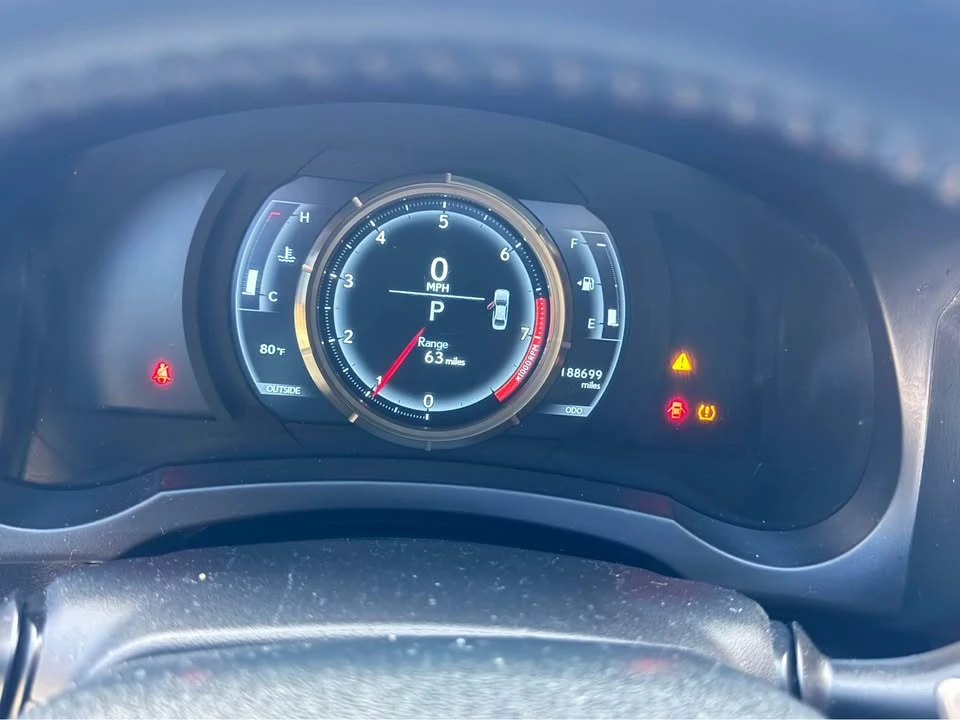 2015 Lexus IS 3rd Gen - Image 13 of 20