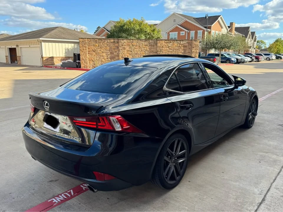 2015 Lexus IS 3rd Gen - Image 5 of 20