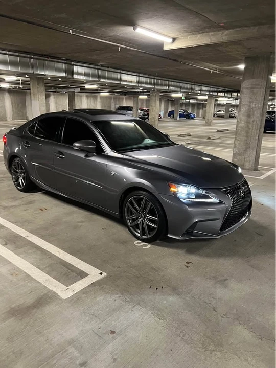 2015 Lexus IS 3rd Gen - Image 5 of 20