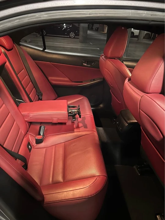 2015 Lexus IS 3rd Gen - Image 16 of 20