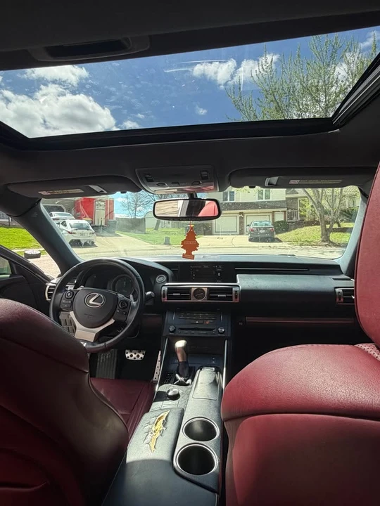 2015 Lexus IS 3rd Gen - Image 14 of 16
