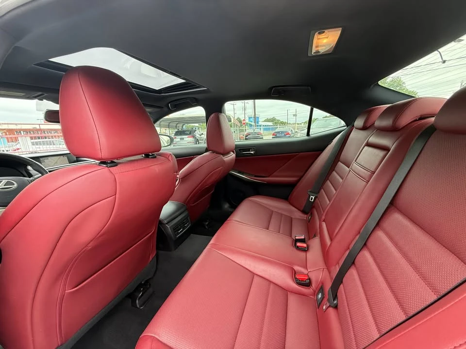 2015 Lexus IS 3rd Gen - Image 9 of 10