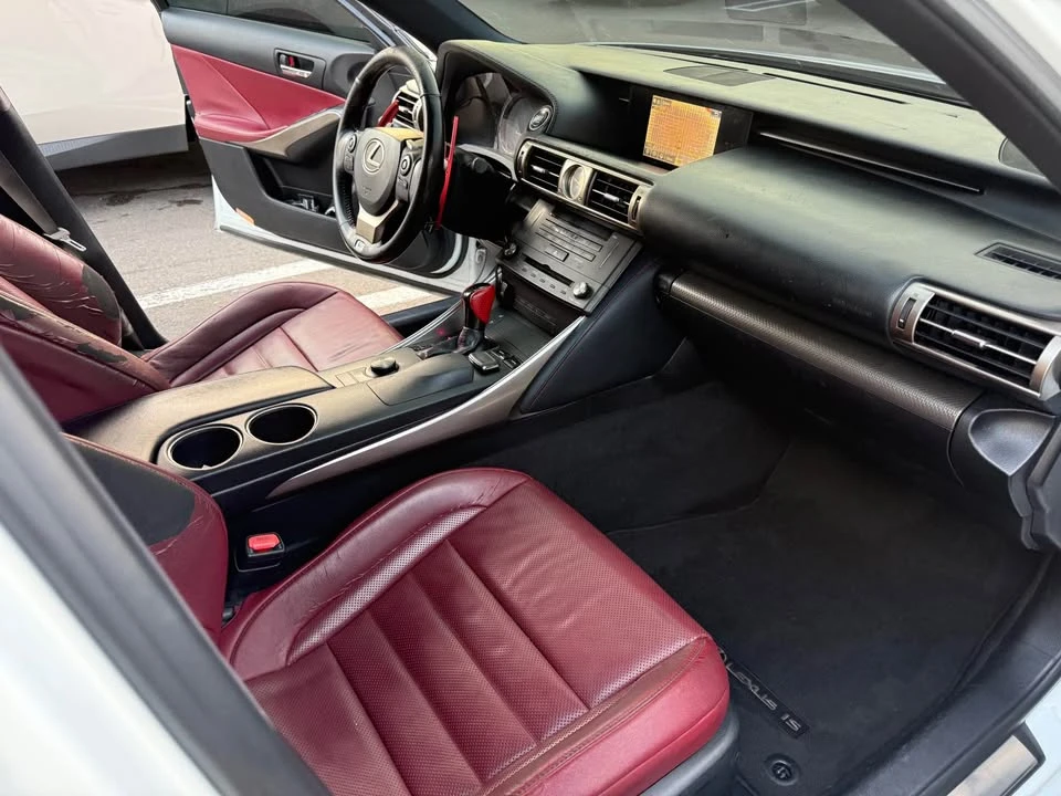 2015 Lexus IS 3rd Gen - Image 5 of 11