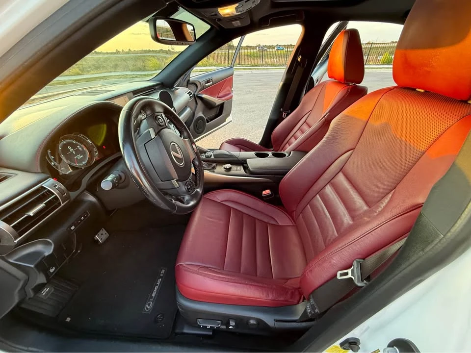 2015 Lexus IS 3rd Gen - Image 10 of 13