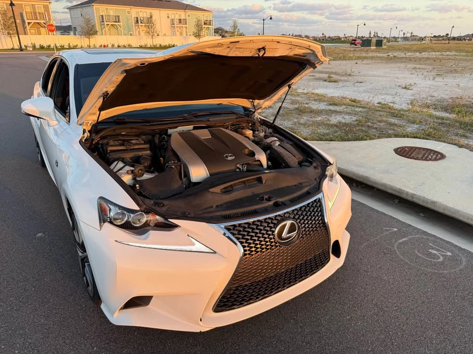 2015 Lexus IS 3rd Gen - Image 12 of 13