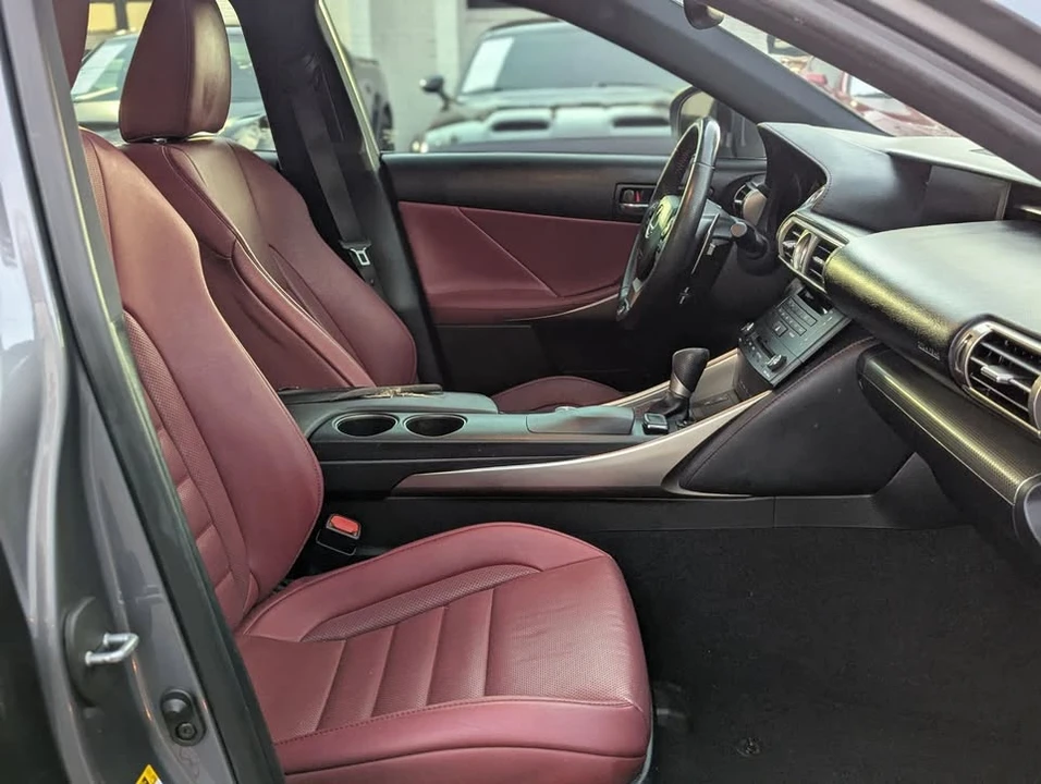 2015 Lexus IS 3rd Gen - Image 13 of 20
