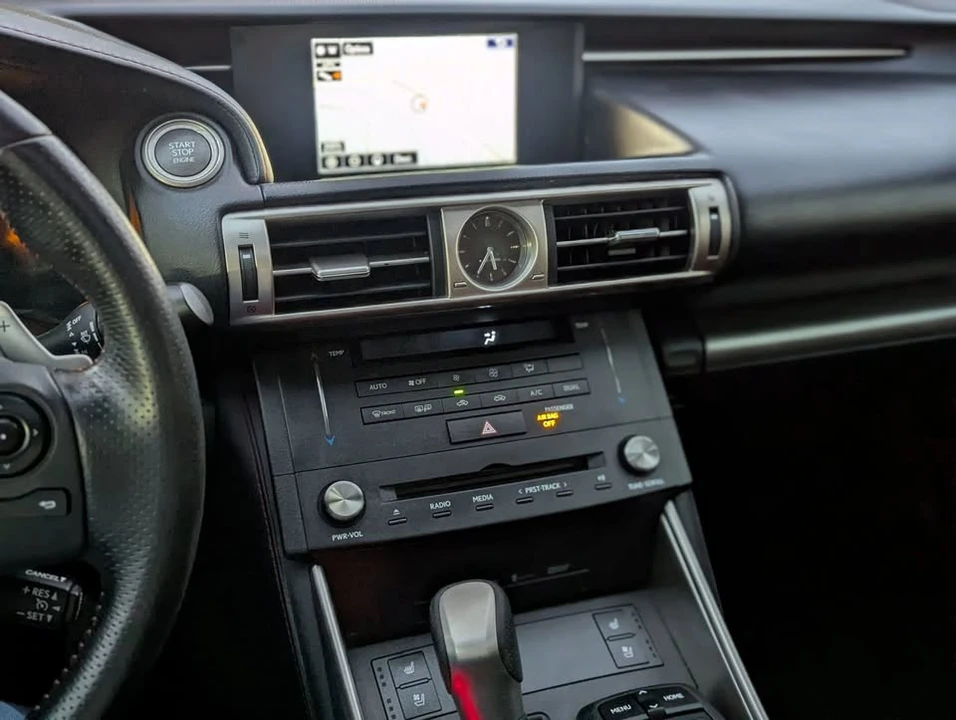 2015 Lexus IS 3rd Gen - Image 20 of 20