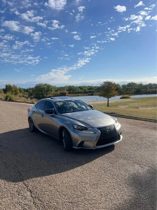 2015 Lexus IS 3rd Gen - Image 14 of 16
