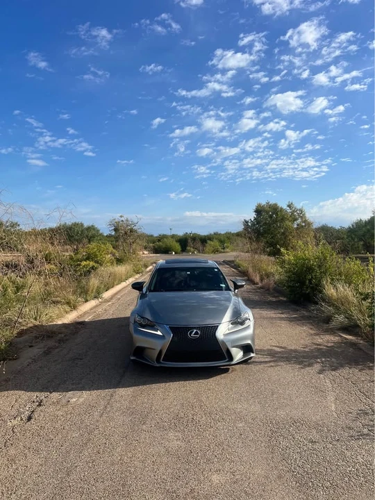 2015 Lexus IS 3rd Gen - Image 13 of 16