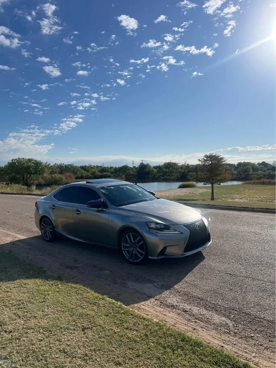 2015 Lexus IS 3rd Gen - Image 7 of 16