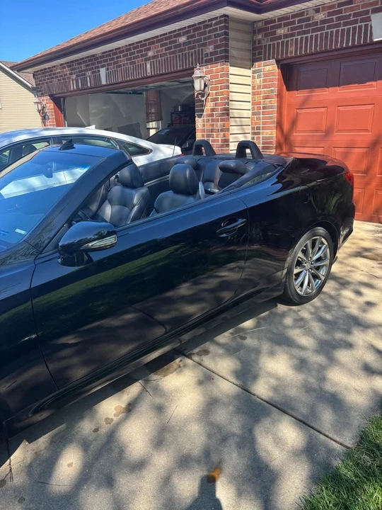 2015 Lexus IS 2nd Gen - Image 10 of 14