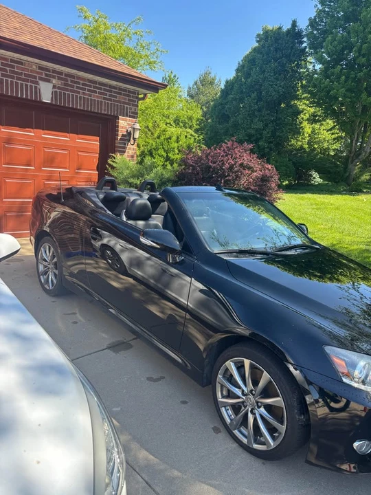 2015 Lexus IS 2nd Gen - Image 12 of 14